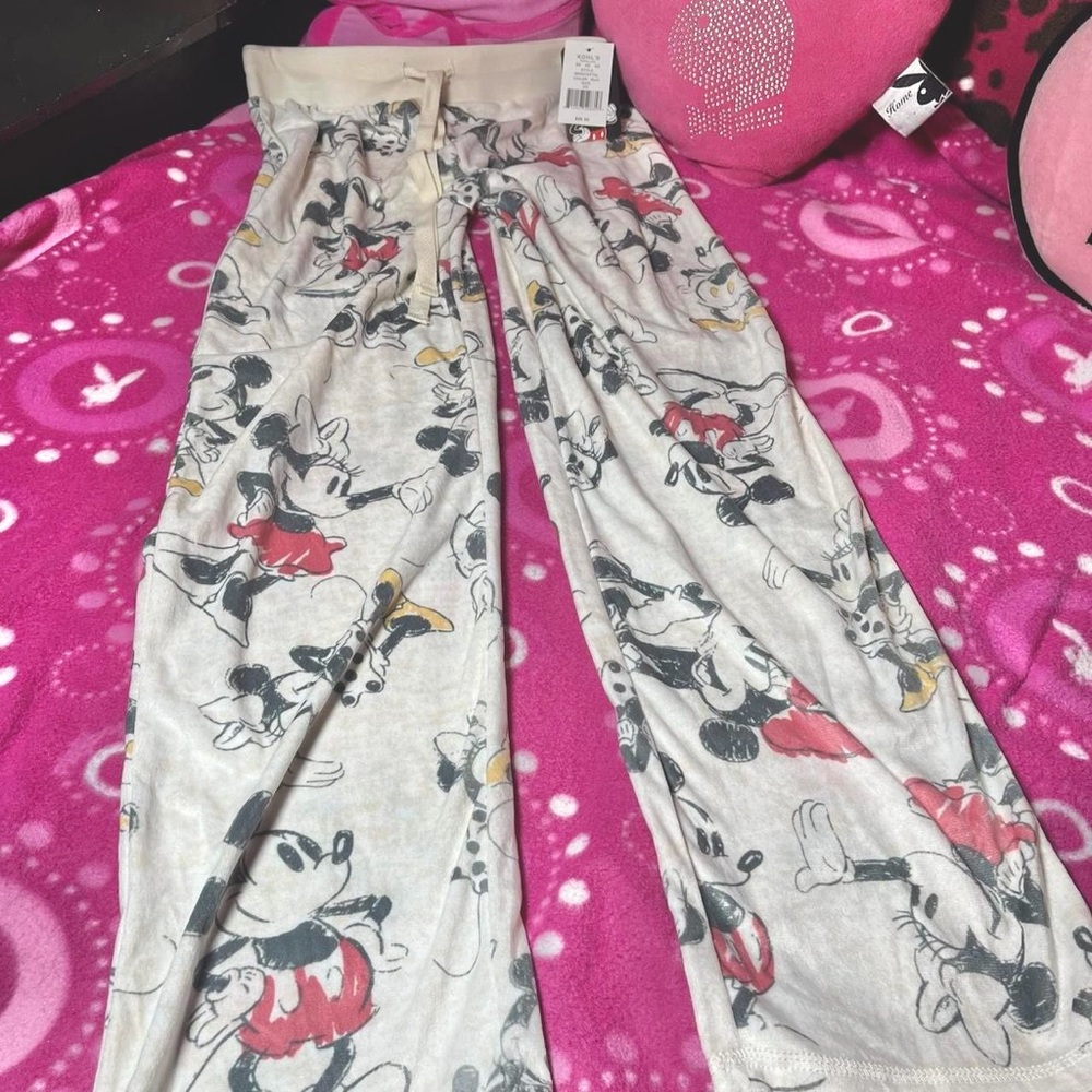 Brand New With Tags Mickey & Minnie Soft Women’s Pajama Pants Size XS